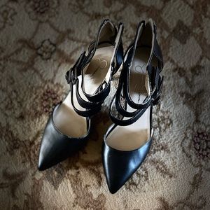 Nice black Jessica Simpson Stilettos size 7B
